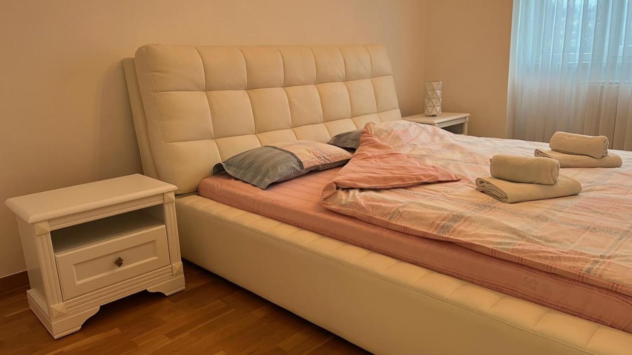 Apartman Nejra Тузла Екстер'єр фото