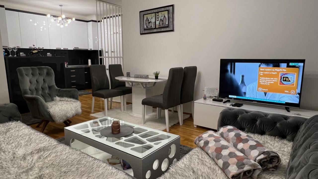 Apartman Nejra Тузла Екстер'єр фото